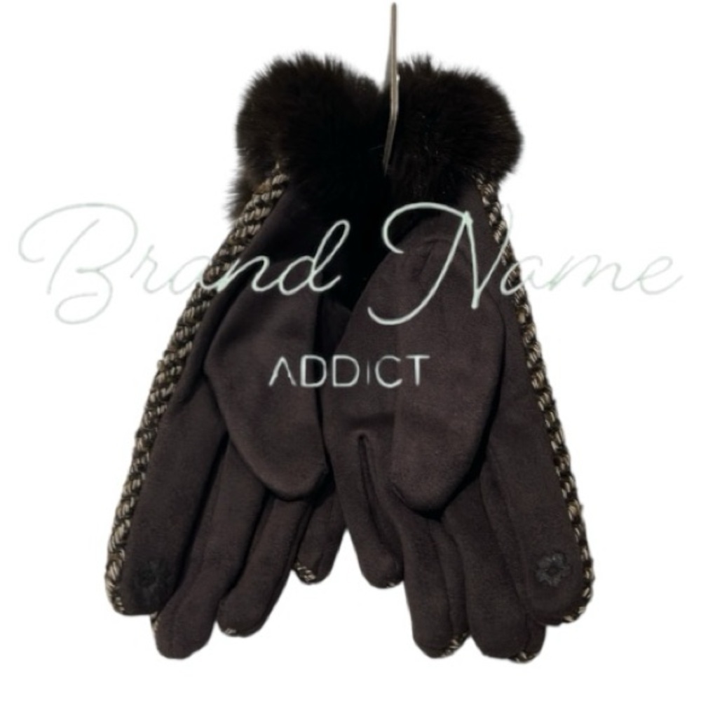 PRICE IS FIRM - London Fog Collection Faux Fur Designer Glove Set - Picture 5 of 5